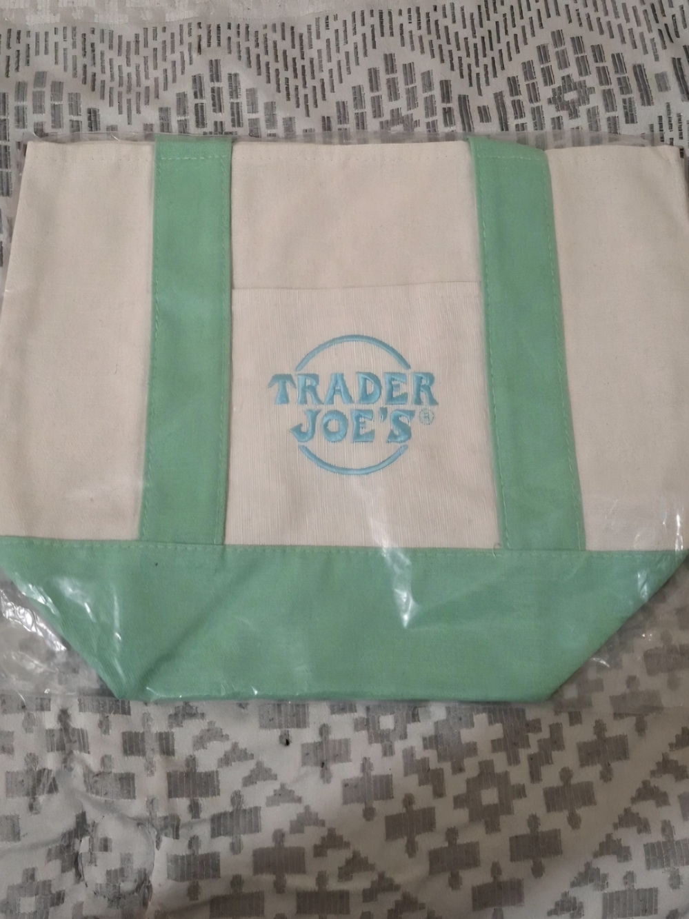 Trader Joe's Canvas Tote Bag in Mint and Cream